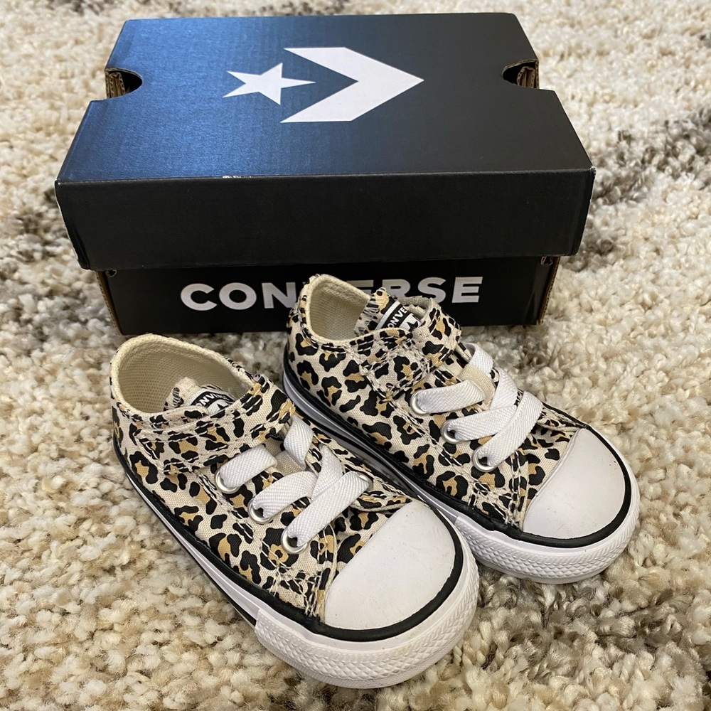 Converse leopard print infant shoes with box